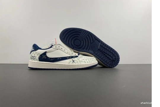 JORDAN OG TRAVIS LOW RETRO SJ2968-004  SCOTT SJ2968-004  1 SP 0915